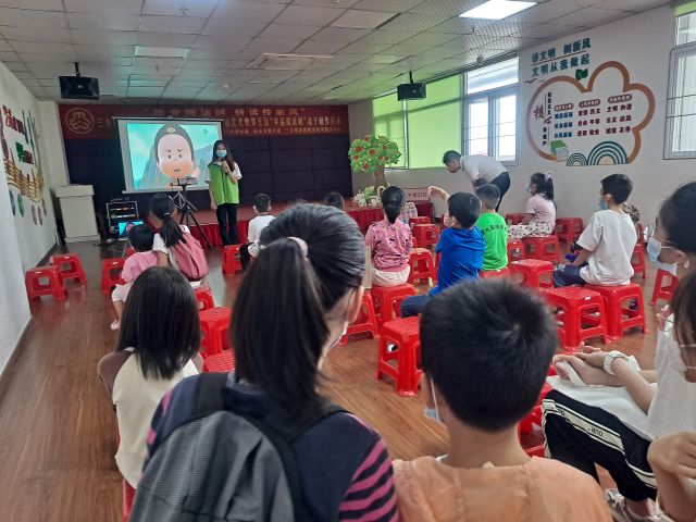 三鄉(xiāng)鎮(zhèn)開展“幸福閱讀樹，禁毒齊守護(hù)”宣傳活動(dòng)圖片1.jpg